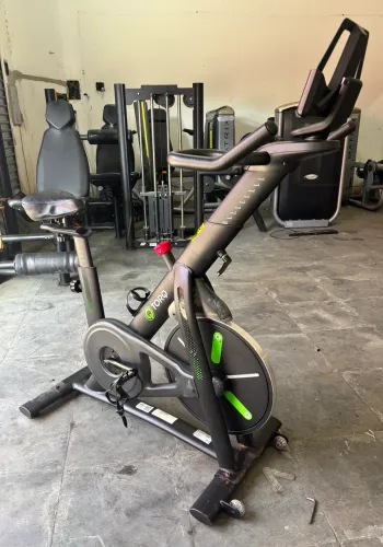 BIKE DE SPINNING MOVEMENT TORQ - PROFISSIONAL