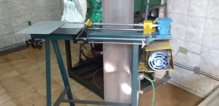 Tesoura para cortar chapas