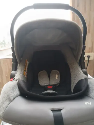 Bebê Conforto Infanti Fly - Cinza