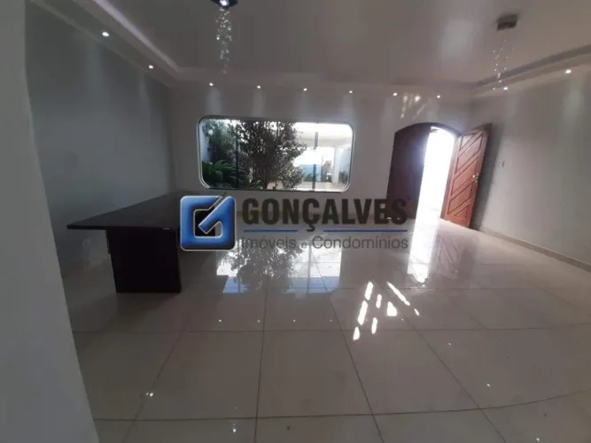 Casa para Aluguel em Vila Assunção, Santo André | 480m² Privativos, Espaço Gourmet