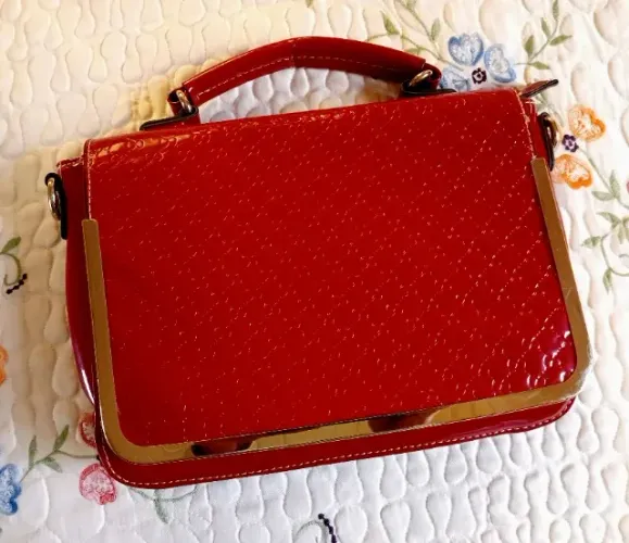 Bolsa vermelha