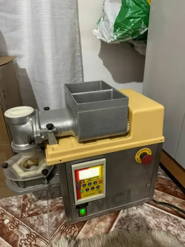 Maquina de Salgado Mci