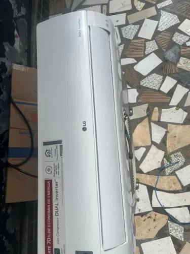 Condicionador de Ar Split inverter 12 mil BTUs 