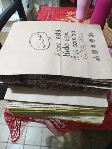 Lote Completo de Embalagens para Delivery 99Food - Sacolas, Hamburgueiras e Acessórios