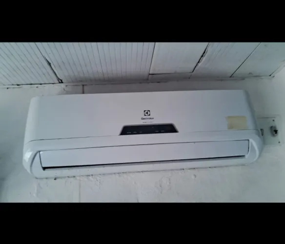 Ar condicionado 12000 btu Electrolux