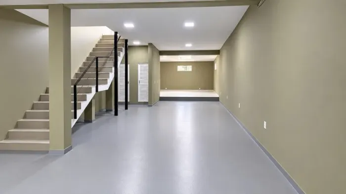 ALUGA-SE IMÓVEL COMERCIAL NA AV. GETÚLIO VARGAS - CENTRO- TEL. *59