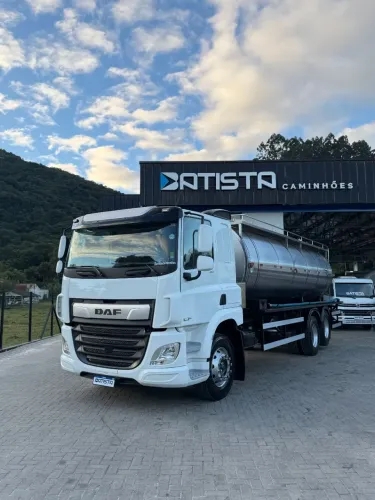 CF FAS 310 6x2 - Tanque p/ leite de 15mil litros