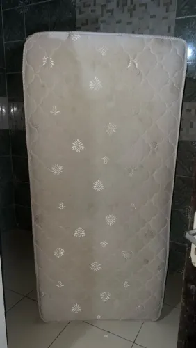 CAMA BOX SOLTEIRO usada