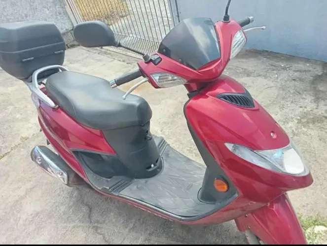 Vendo burgueman 125