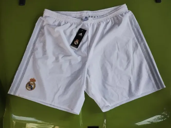 Calção Bermuda Autêntica Adidas Futebol Real Madrid GG XL Nova sem uso