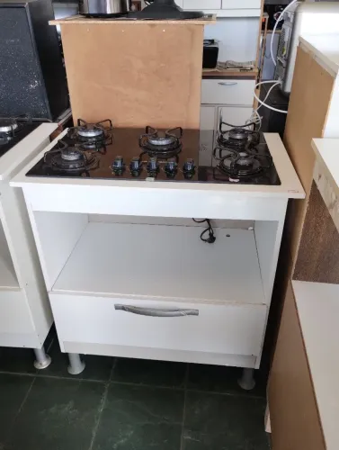 Fogão cooktop 5 bocas Brastemp usado + balcão suporte usado 