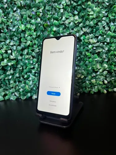 Samsung Galaxy A10 Azul - Desbloqueado (Ideal p/ Uber, Trabalho ou Uso Diário)