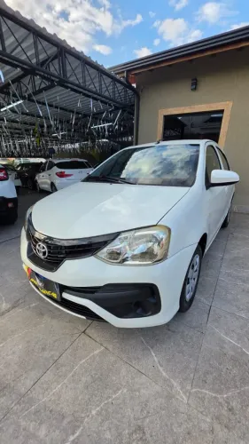 Toyota Etios X 1.3 Flex 16V 5P Mec. 2019