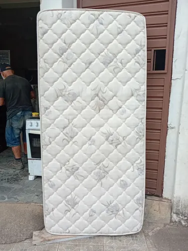 Colchão de solteiro