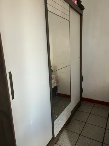 Guarda roupa de casal 