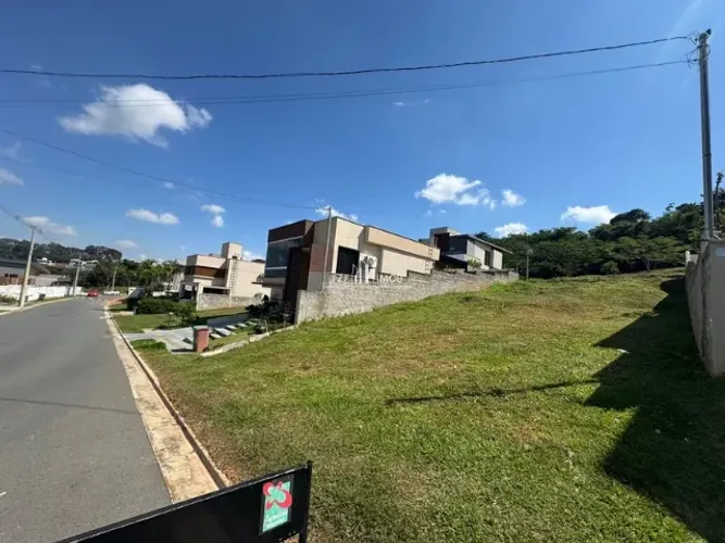 Oportunidade Jardins Nápoles - Lote com 360,00 m² - Apenas R$ 345.000,00 