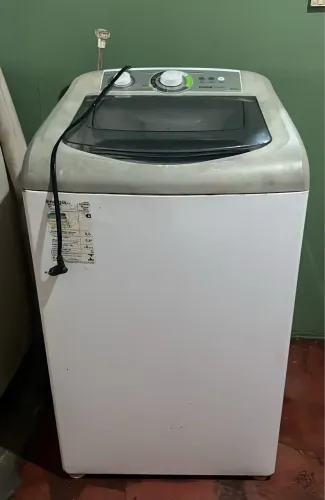 Máquina de lavar Cônsul 8k