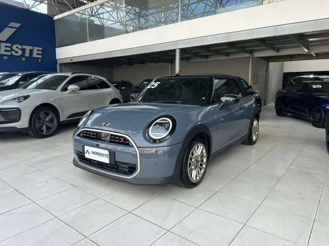 Mini Cooper Cabrio S 2.0 16V Aut. 2025
