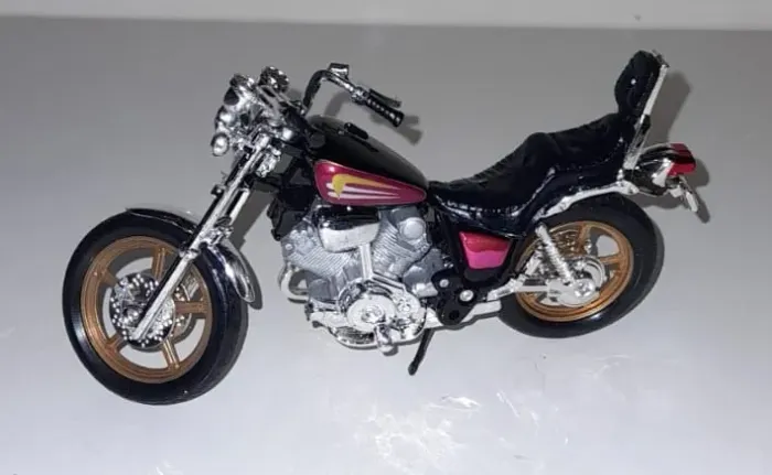 Miniatura Da Moto,Yamaha Virago - Escala 1.18,Maisto