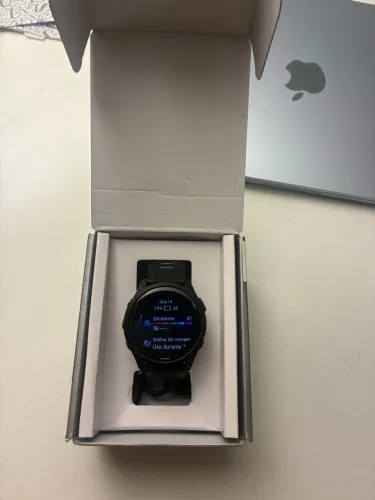 Garmin Forerunner 265 AMOLED - Pouquíssimo Uso | Completo com Caixa e Acessórios