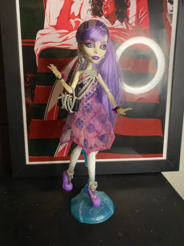 Boneca Monster High Spectra