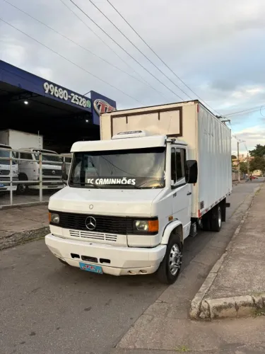 MB 710 PLUS 2009/2009