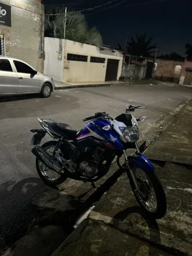 Troco por carro