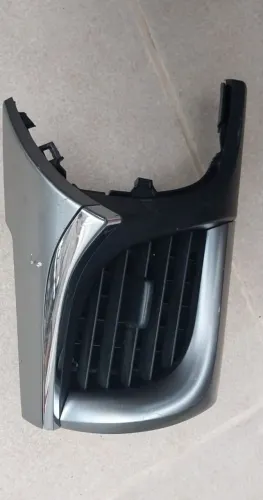 Vendo peça do ar condicionado da SW4, Hilux 2024, 2025