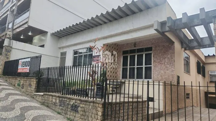 CASA PARA VENDA RUA AMPLIATO DE CABRAL