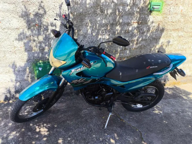Honda NX Falcon 400 Verde, 2001(Revisada)