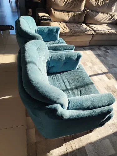 2 cadeiras estofadas para sala ma cor azul