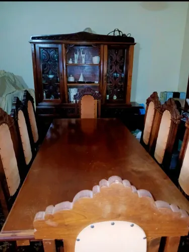 Mesa de madeira Maciça 8 lugares