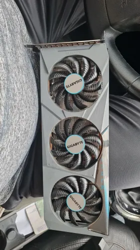 Placa de vídeo rx 6600 8gb vram (defeito)