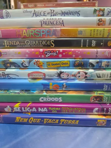 Dvds 11 escolhidos + 1 CD Bratz Rock Angels
