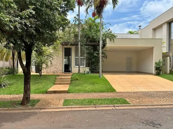 Casa residencial à venda no Condomínio Village do Cerrado, Rondonópolis (Permuta)
