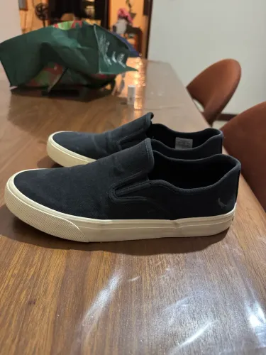 Tênis slip on reserva 