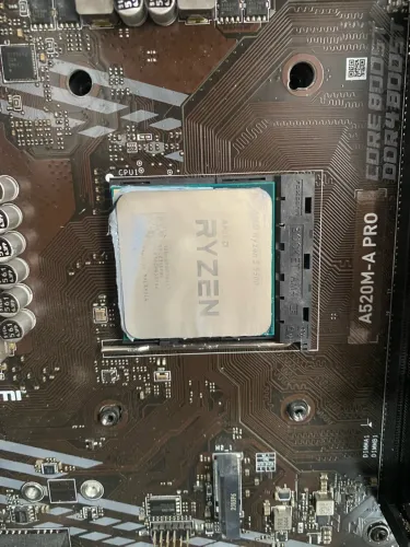 RYZEN 5 5500