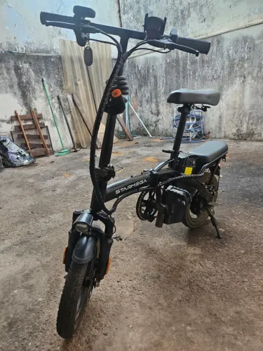 Scooter elétrica