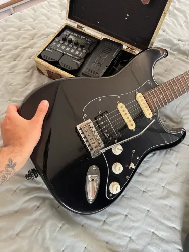Guitarra profissional mais g1x four