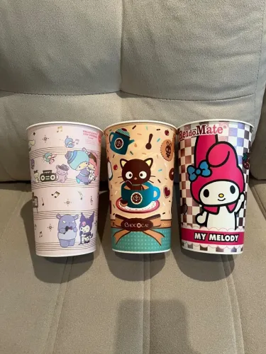 Kit 3 copos Hello Kitty and Friends
