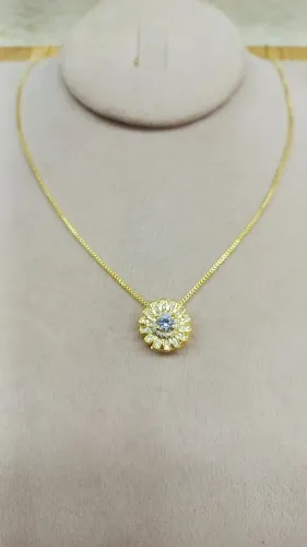 Corrente veneziana com pingente flor banhado a ouro 24k