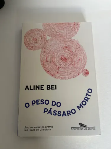 Livro O peso do pássaro morto
