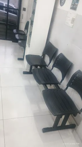 Banco longarina