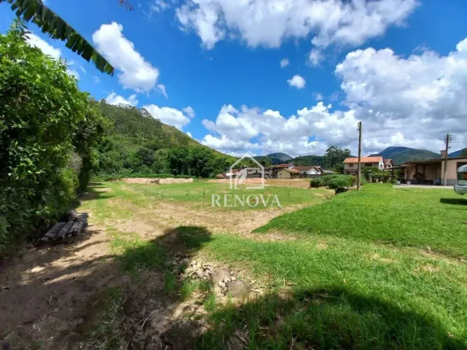 Excelente Área de 8.000 m² em Teresópolis. Ideal para condomínios ou investimento em centr