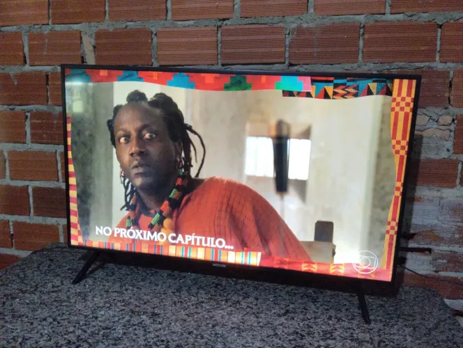 Vende se tv smart Samsung