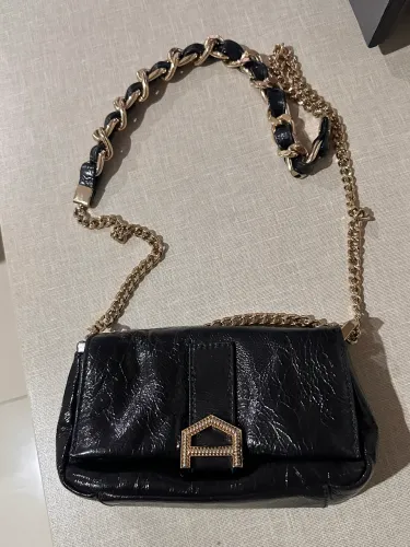 Bolsa Arezzo