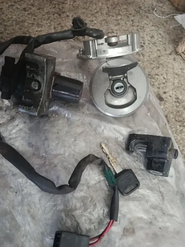 Tampa tanque original xre300