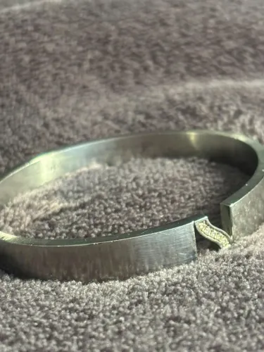 pulseira hstern - aço inoxidável com diamantes - coleção assinatura hs