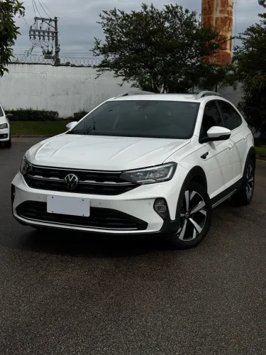 Volkswagen Nivus Highline 1.0 200 TSI Flex AUT 2023