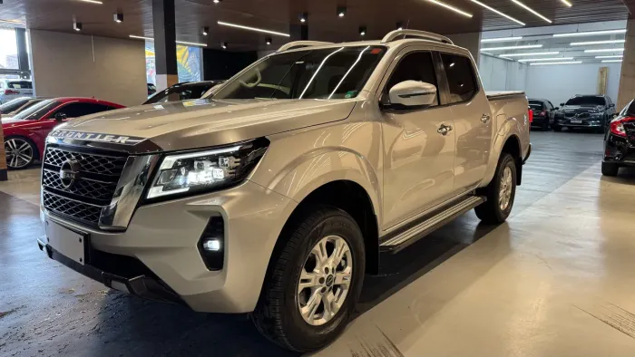 Nissan Frontier XE CD 4X4 2.3 Bi-TB Diesel Aut. 2024